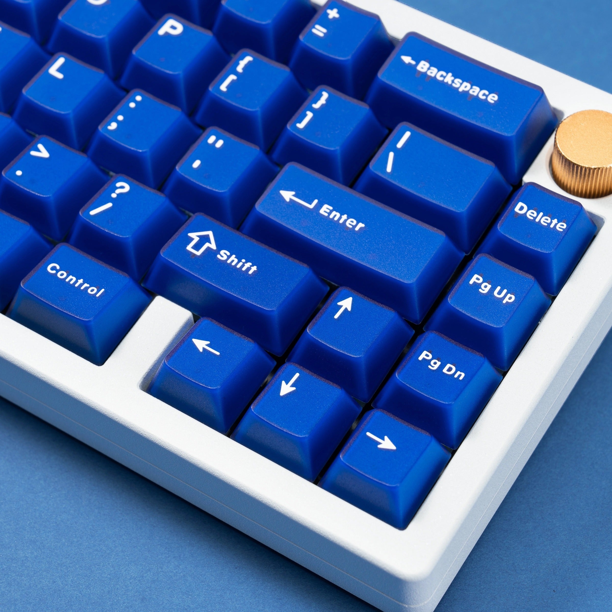 Klein Blue R2 Keycaps - Thumbnail 5