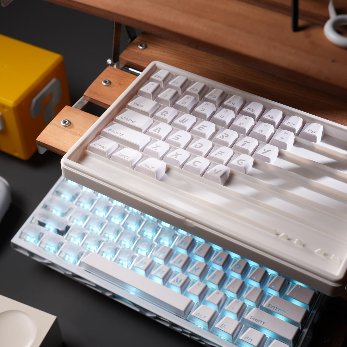 White Prism keycaps with clear sidewalls and transparent PC accent keys.